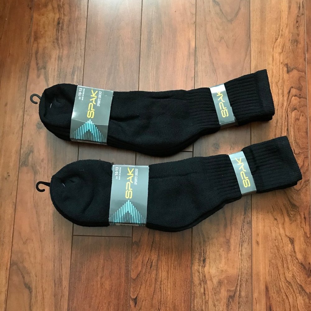Men SPAK Sports Socks Size 10-13 Color Black 2 sets / 4 socks each pack NWT